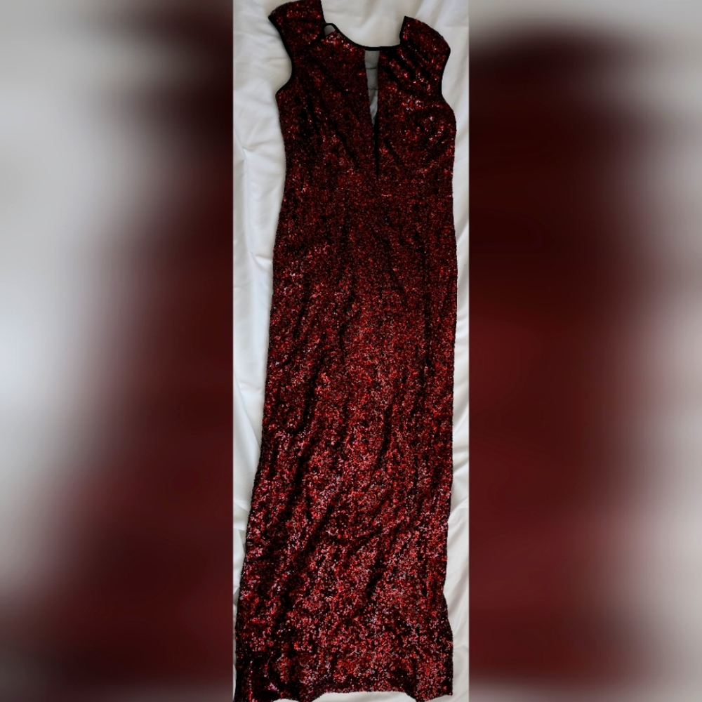 Nicole Miller Full Length Sequin Gown